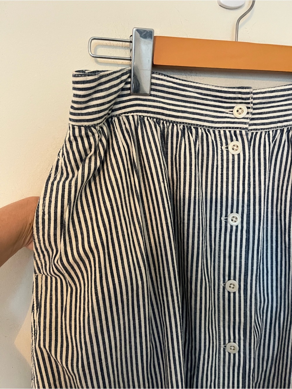 Madewell Striped Button Front Midi Skirt 100% Cotton Size 12 Coastal Preppy - Picture 5 of 9